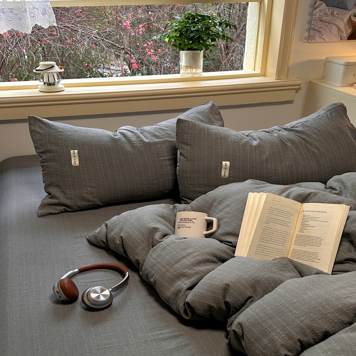 91家纺网 家纺一手货源 找家纺 优兰朵家纺 2026新款简约素色亚麻风纯色无印四件套 烟灰-素然