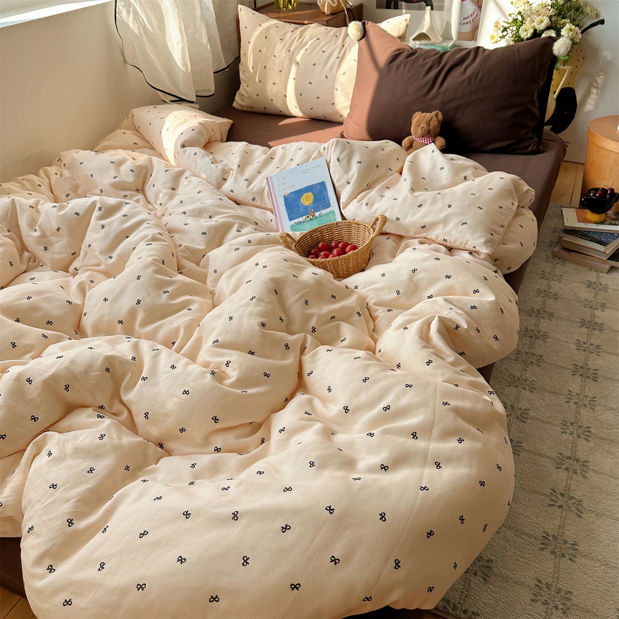 91家纺网 家纺一手货源 找家纺 三朵家纺 2026新款全棉纯棉双层纱小毛球系列四件套 蝴蝶结-米