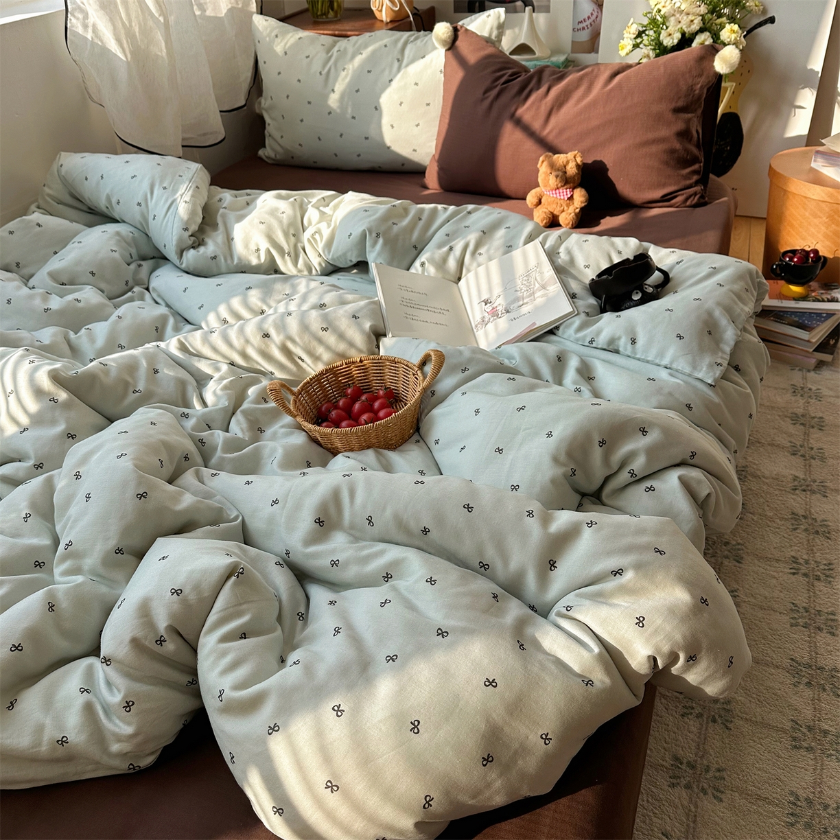 91家纺网 家纺一手货源 找家纺 三朵家纺 2026新款全棉纯棉双层纱小毛球系列四件套 蝴蝶结-蓝