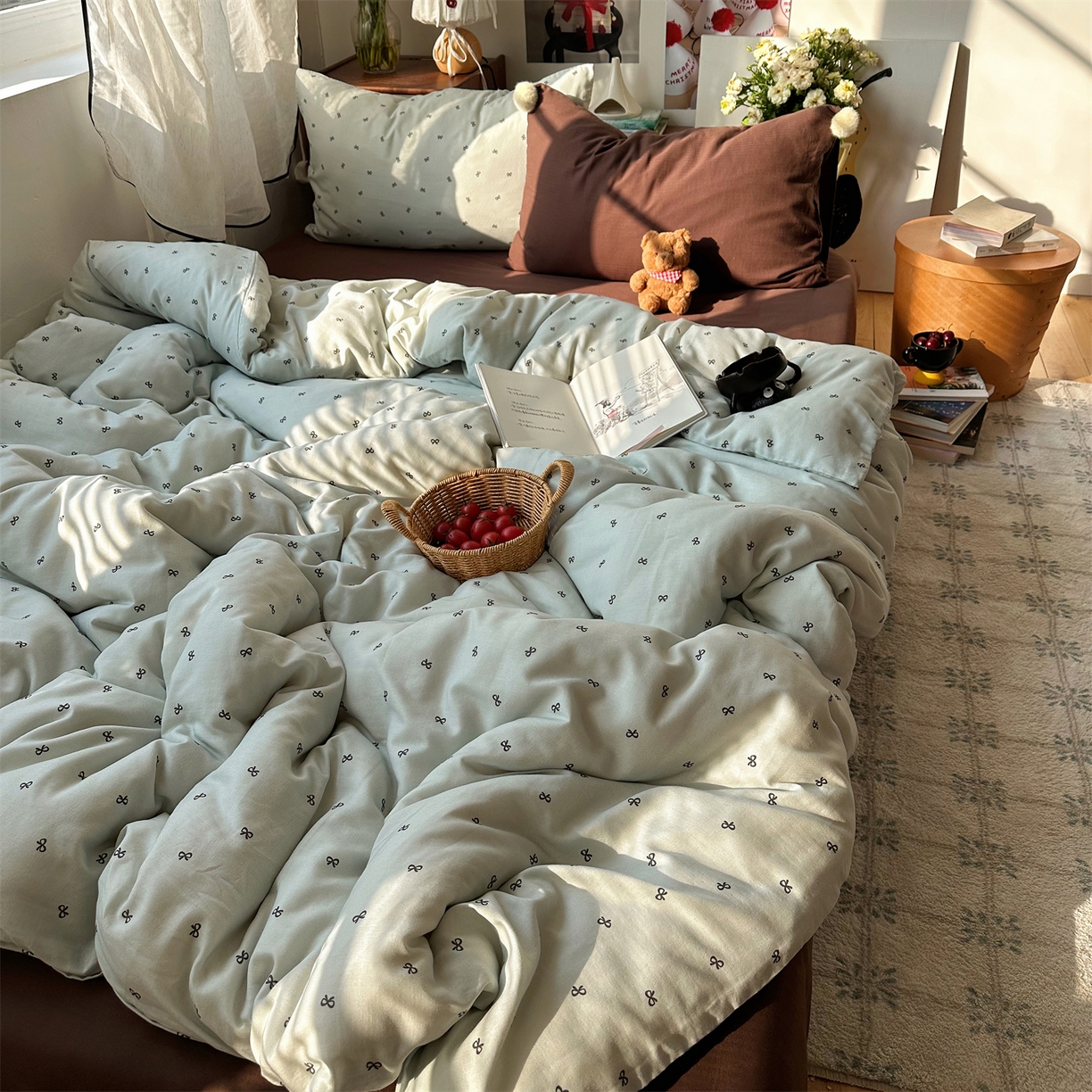 91家纺网 家纺一手货源 找家纺 三朵家纺 2026新款全棉纯棉双层纱小毛球系列四件套 蝴蝶结-蓝