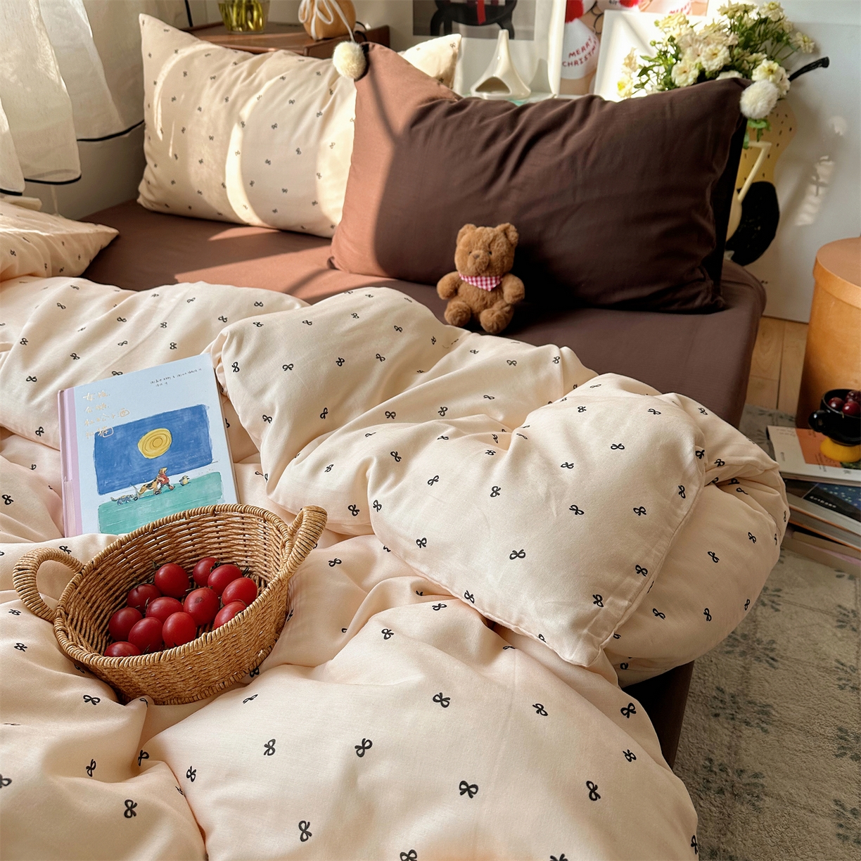 91家纺网 家纺一手货源 找家纺 三朵家纺 2026新款全棉纯棉双层纱小毛球系列四件套 蝴蝶结-米