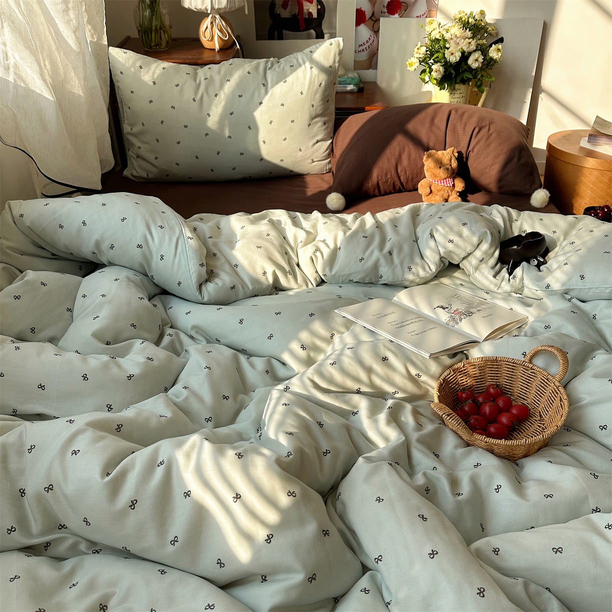 91家纺网 家纺一手货源 找家纺 三朵家纺 2026新款全棉纯棉双层纱小毛球系列四件套 蝴蝶结-蓝