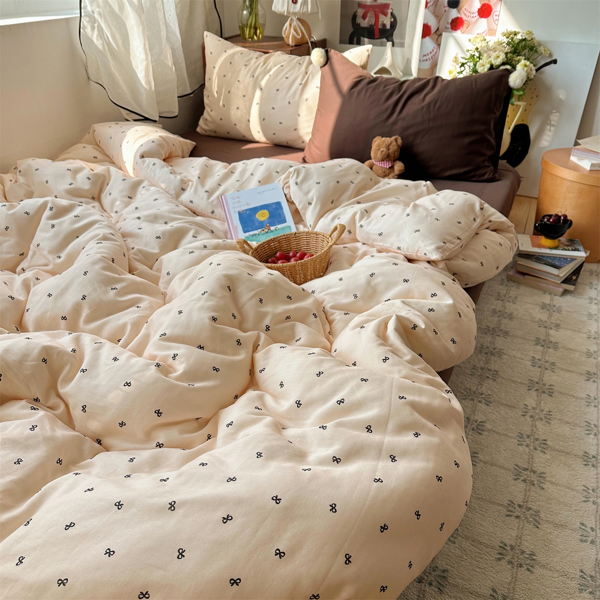 91家纺网 家纺一手货源 找家纺 三朵家纺 2026新款全棉纯棉双层纱小毛球系列四件套 蝴蝶结-米