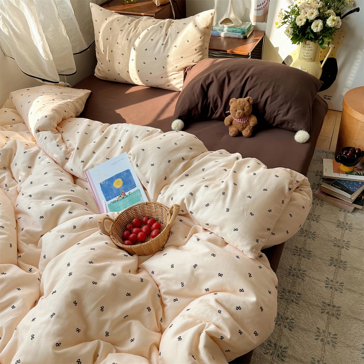 91家纺网 家纺一手货源 找家纺 三朵家纺 2026新款全棉纯棉双层纱小毛球系列四件套 蝴蝶结-米