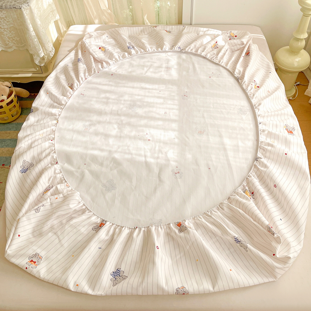 91家纺网 家纺一手货源 找家纺 （总）纽缦家纺 2026新款舒适透气细沙卡通印花老粗布床笠