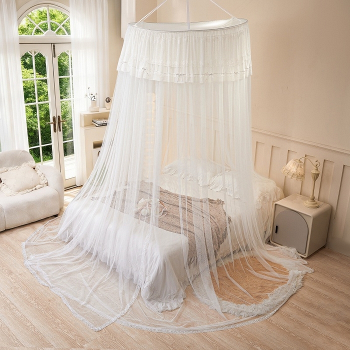 91家纺网 家纺一手货源 找家纺 梦尔佳蚊帐 2026新款蕾丝刺绣花好月圆圆顶蚊帐 奶白