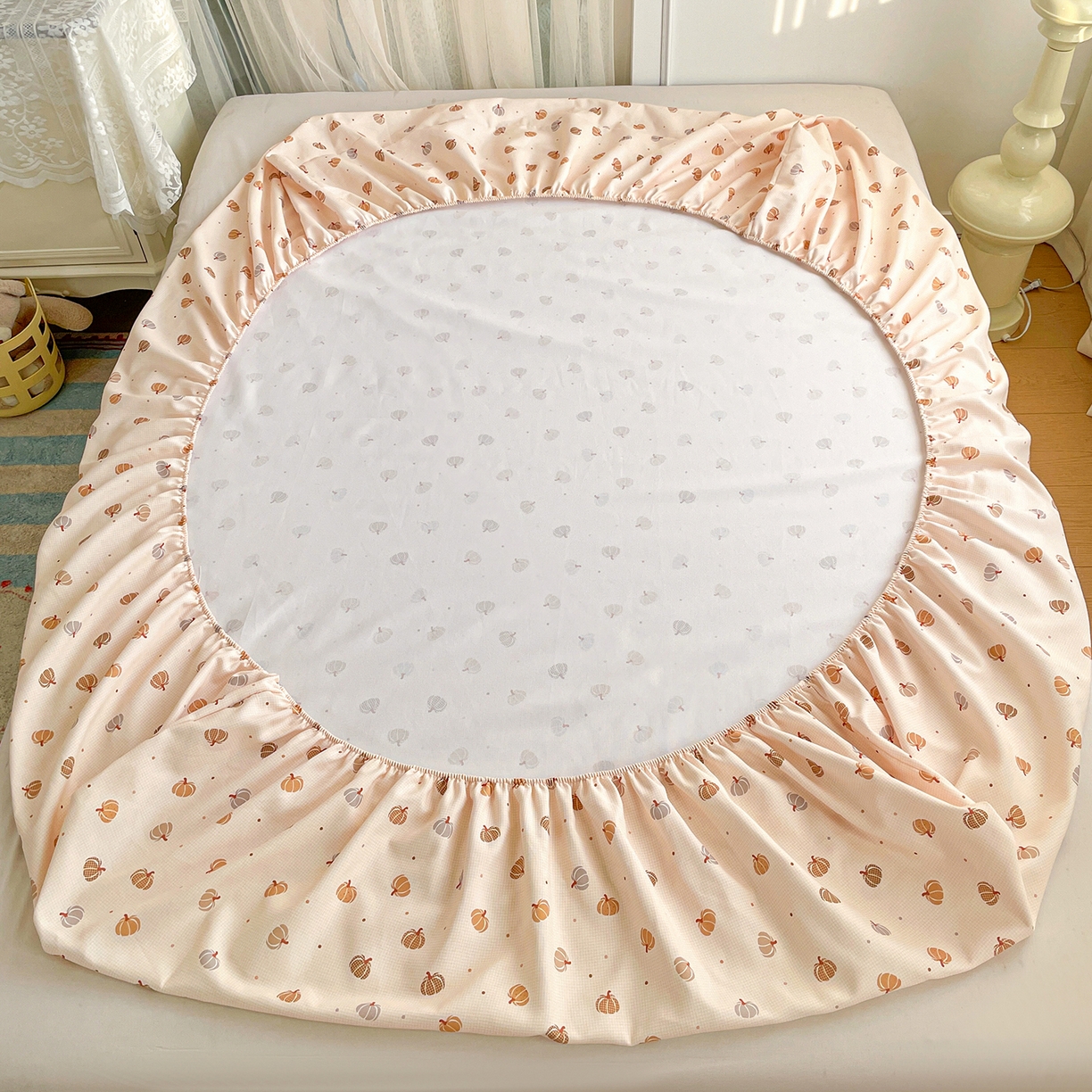 91家纺网 家纺一手货源 找家纺 纽缦家纺 2026新款舒适透气细沙卡通印花老粗布床笠 南瓜集市-桔