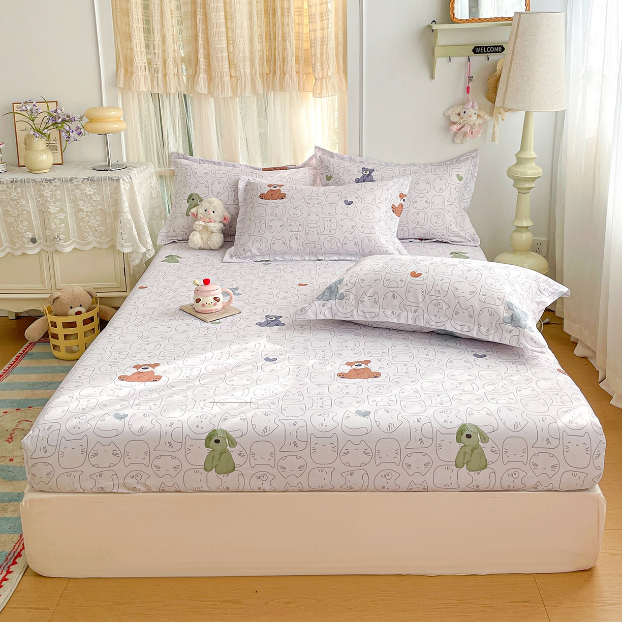 纽缦家纺 2026新款舒适透气细沙卡通印花老粗布床笠 卡洛熊-灰