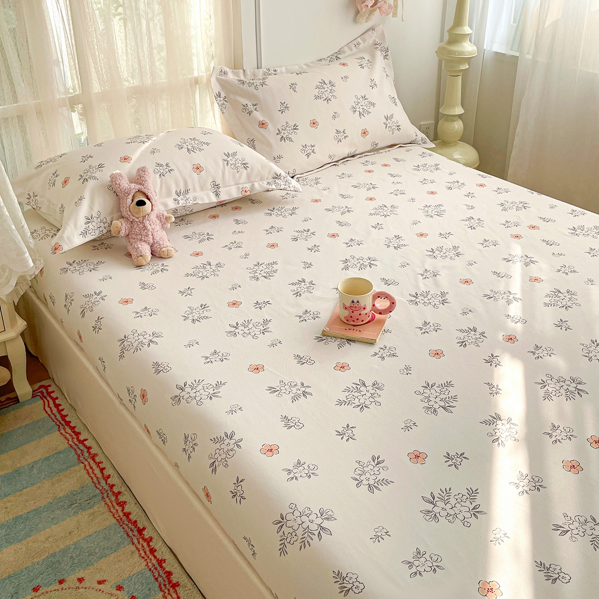 91家纺网 家纺一手货源 找家纺 纽缦家纺 2026新款舒适透气细沙卡通印花老粗布床笠 望夏花艺-米