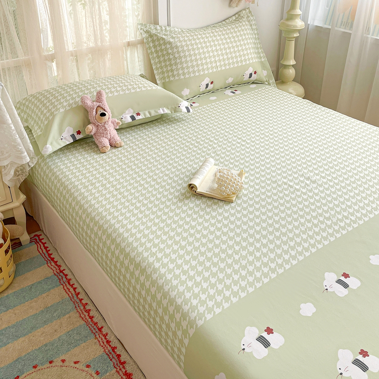 纽缦家纺 2026新款舒适透气细沙卡通印花老粗布床笠 田园小兔-绿