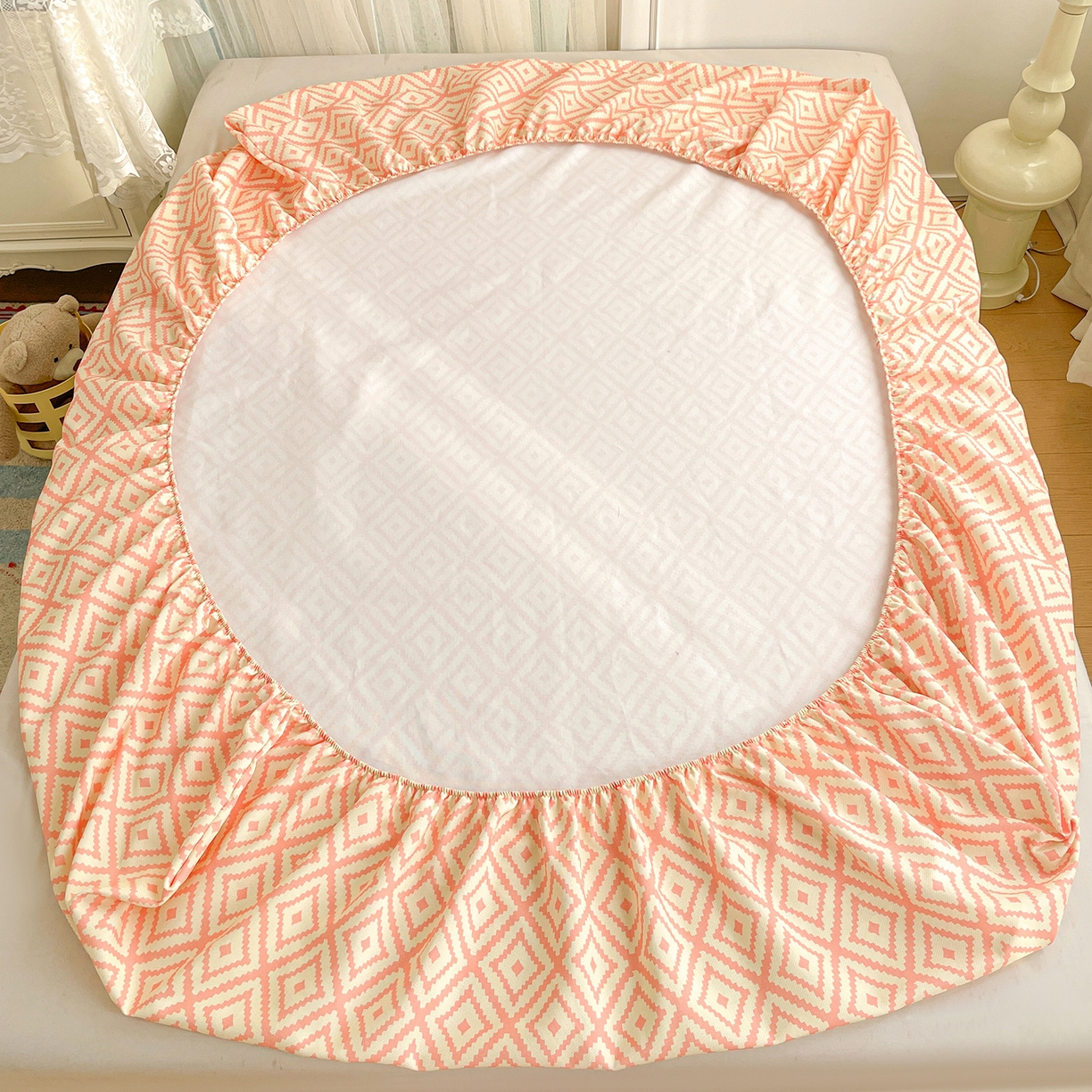 91家纺网 家纺一手货源 找家纺 纽缦家纺 2026新款舒适透气细沙卡通印花老粗布床笠 图文迷宫-黄