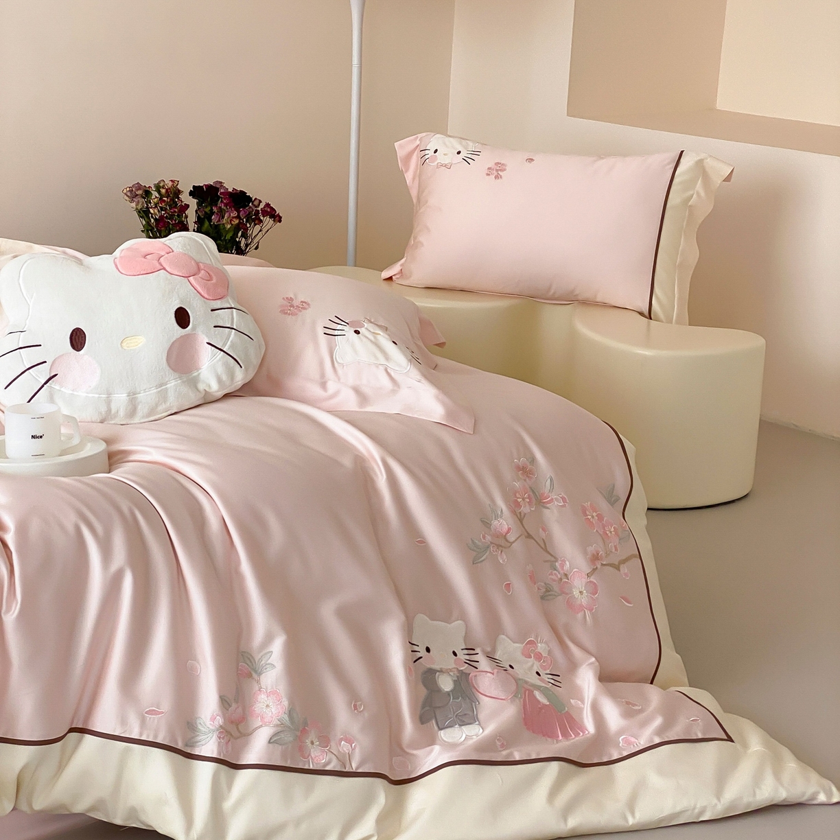 91家纺网 家纺一手货源 找家纺 佳汐蓝家纺 2026春夏新款长绒棉纯棉刺绣四件套-蜜搭子 蜜搭子-粉