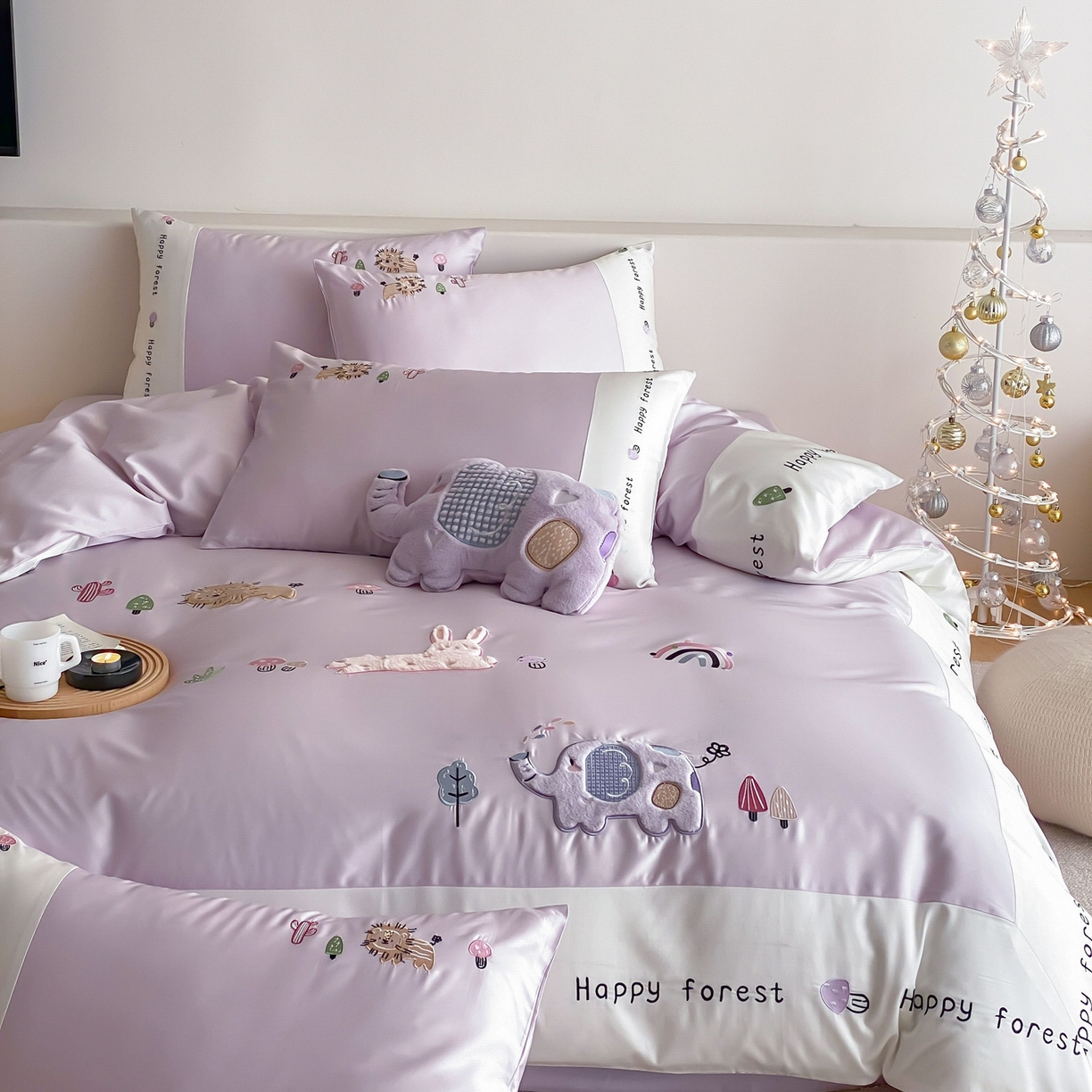 91家纺网 家纺一手货源 找家纺 佳汐蓝家纺 2026春夏新款长绒棉纯棉贴布刺绣四件套-暖暖森林屋 暖暖森林屋-紫