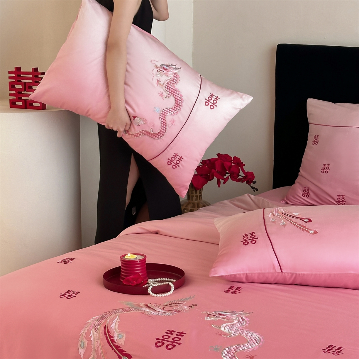 91家纺网 家纺一手货源 找家纺 江涞 2026新款100长绒棉数码印花刺绣四件套-承欢 承欢-粉
