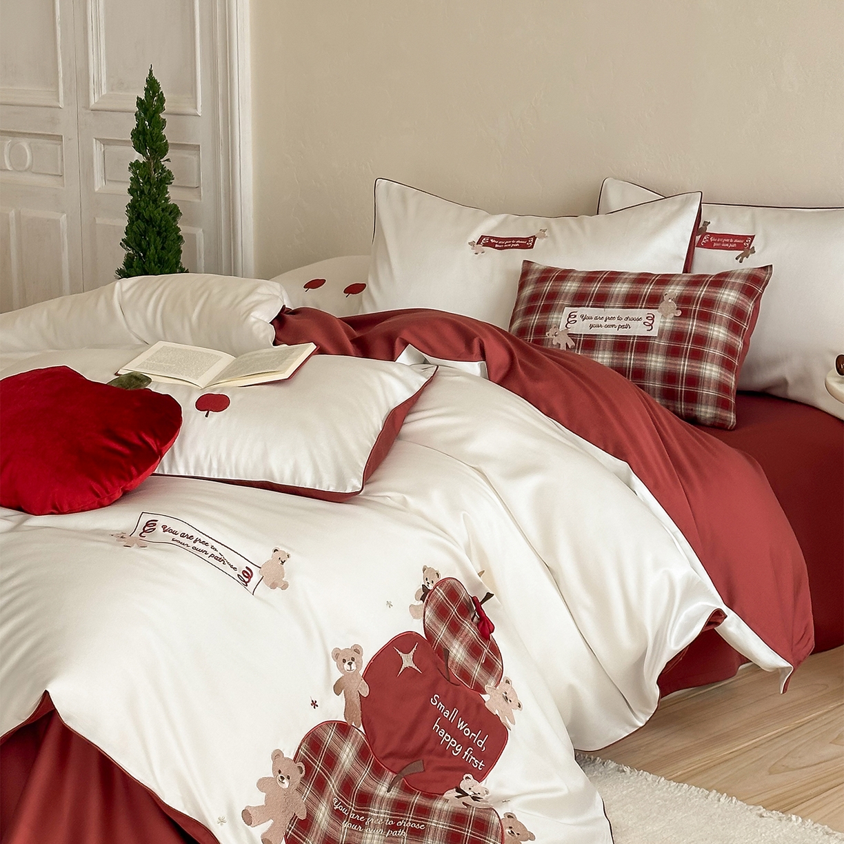 91家纺网 家纺一手货源 找家纺 （总）极简 2026春夏新款100S长绒棉纯棉四件套-苹果小熊