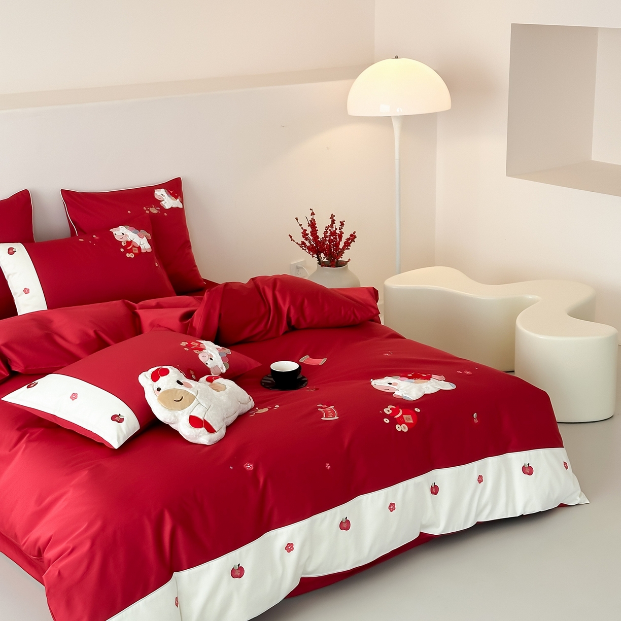 91家纺网 家纺一手货源 找家纺 （总）佳汐蓝家纺 2026春夏新款长绒棉纯棉贴布刺绣四件套-小马奔腾