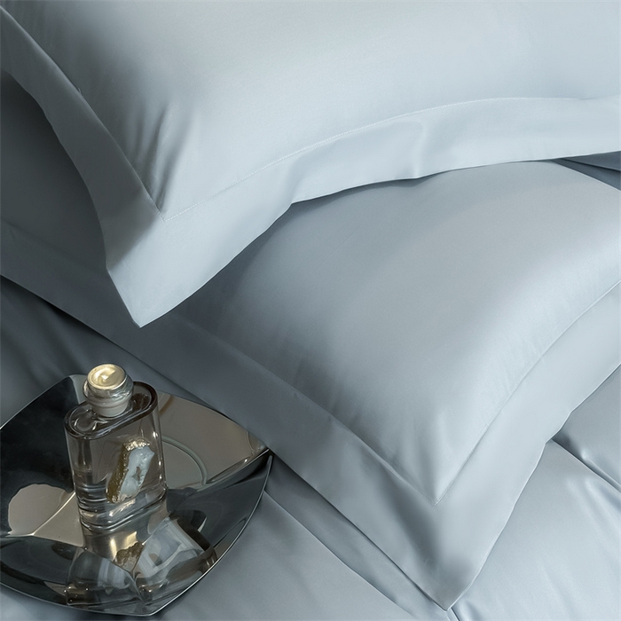 91家纺网 家纺一手货源 找家纺 朵希曼 2026春夏新款纯色贡缎长绒棉纯棉系列四件套 宾利蓝