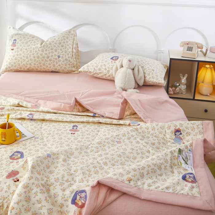 91家纺网 家纺一手货源 找家纺 铺尚美家纺 2026新款双面全棉羽丝空调被夏凉被单夏被 宅宅女孩