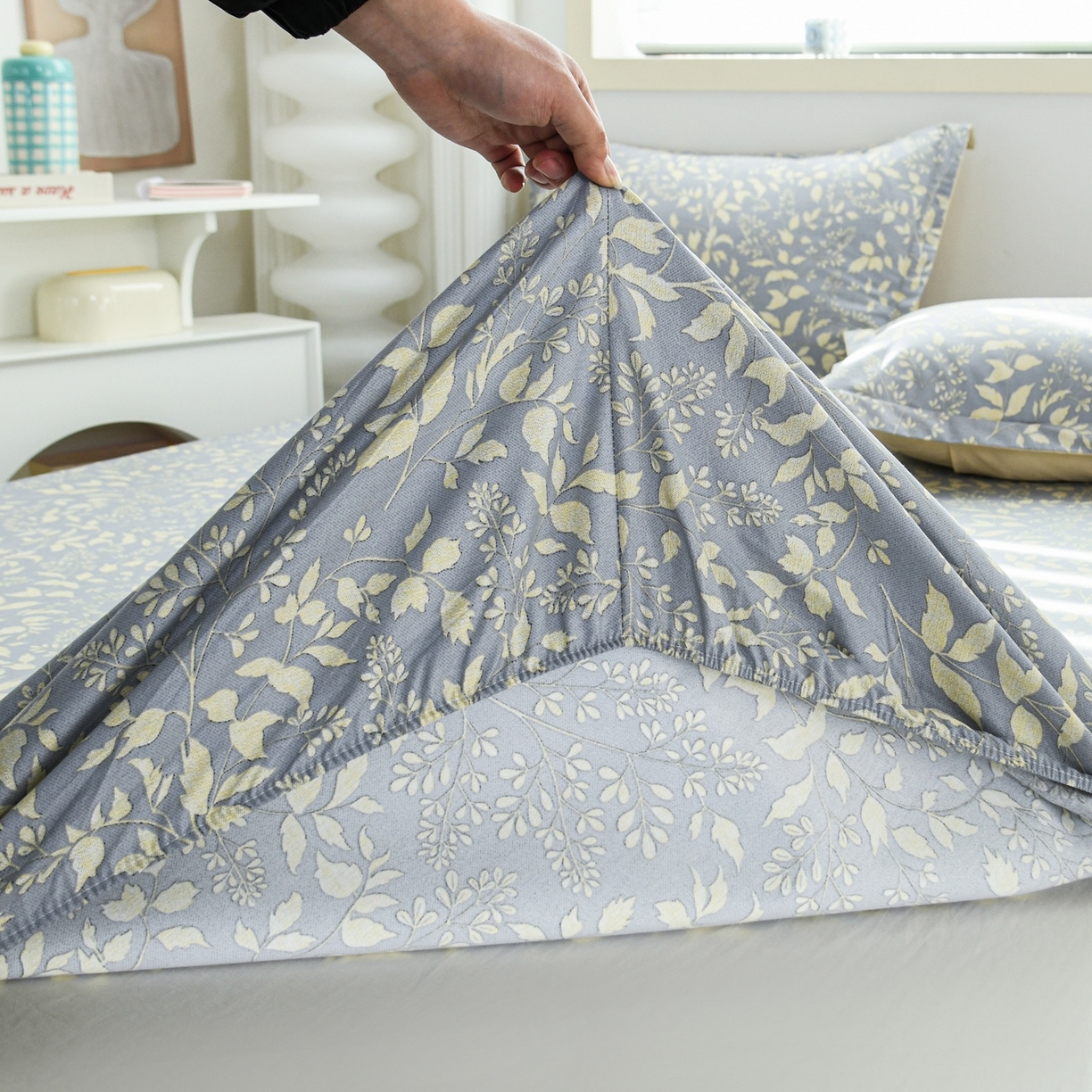 91家纺网 家纺一手货源 找家纺 缘舒家纺 2026新款全棉纯棉印花单床笠床笠单件 叶韵-灰