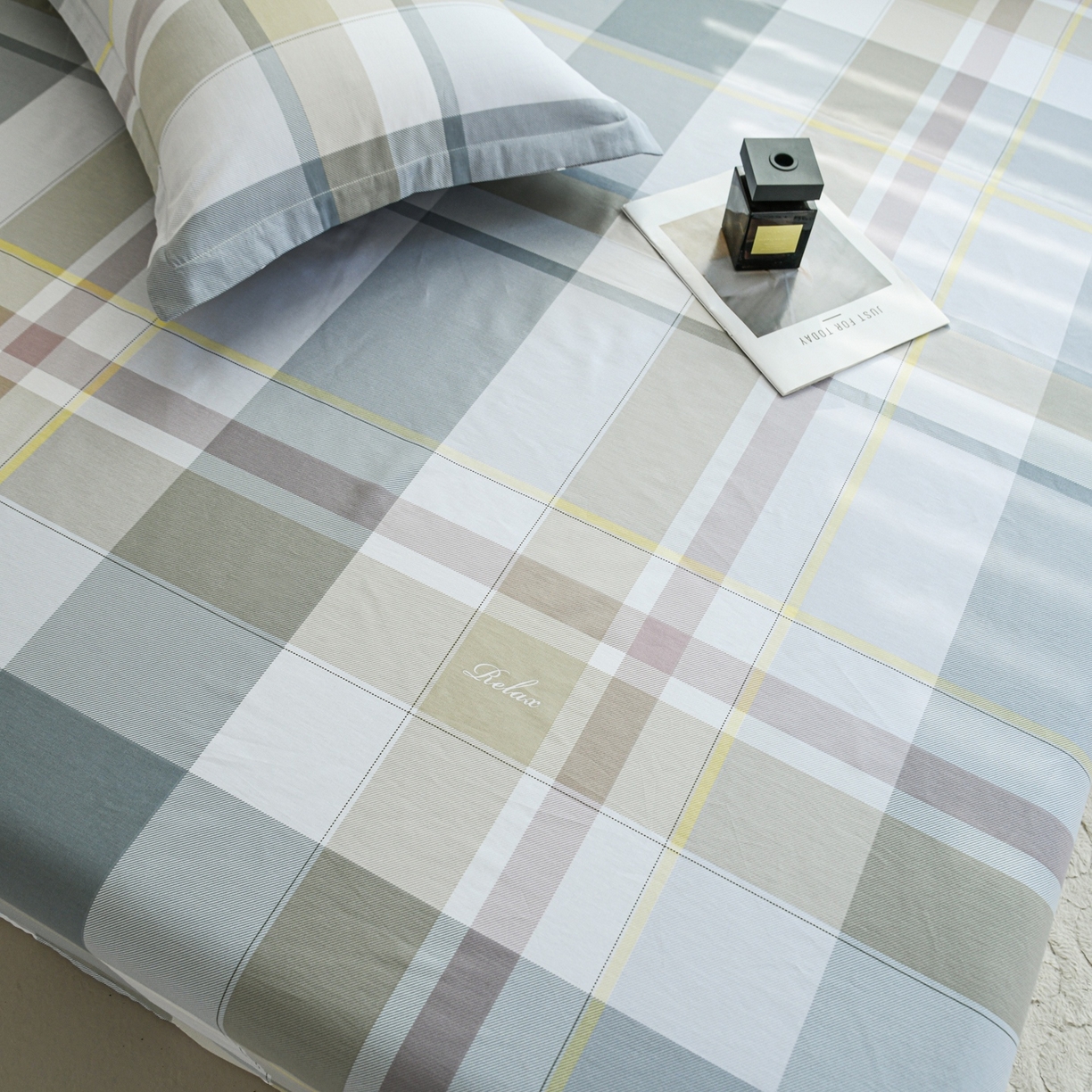 91家纺网 家纺一手货源 找家纺 缘舒家纺 2026新款全棉纯棉印花单床单床单单件 格韵