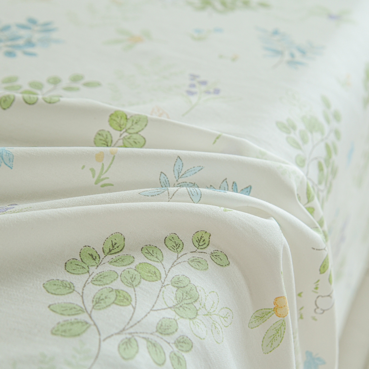 91家纺网 家纺一手货源 找家纺 缘舒家纺 2026新款全棉纯棉印花单床单床单单件 花丛小艺