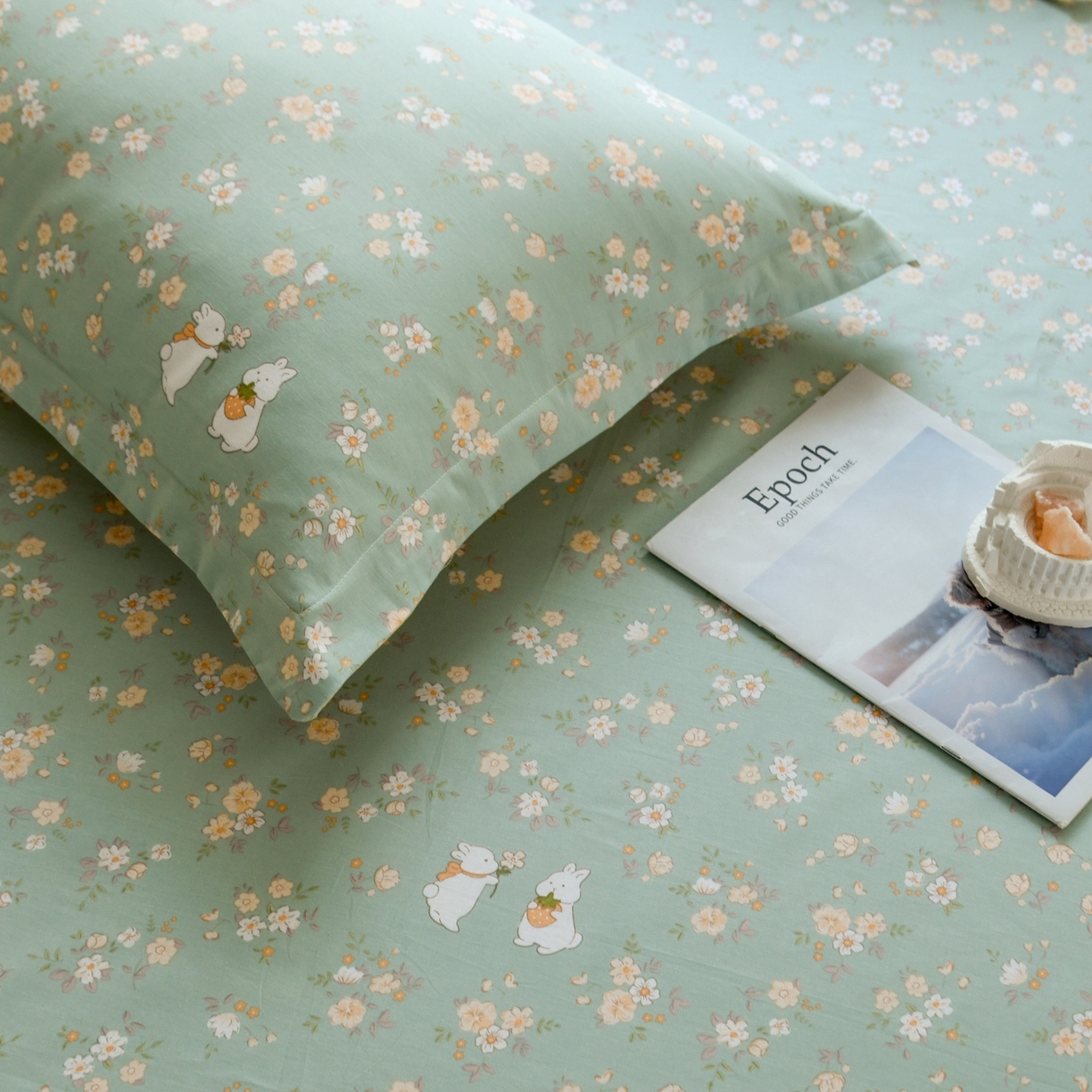 91家纺网 家纺一手货源 找家纺 缘舒家纺 2026新款全棉纯棉印花单床单床单单件 花间兔