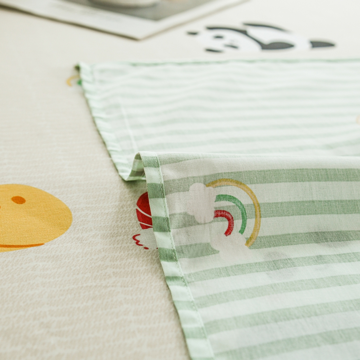 91家纺网 家纺一手货源 找家纺 缘舒家纺 2026新款全棉纯棉印花单床单床单单件 萌宠乐园