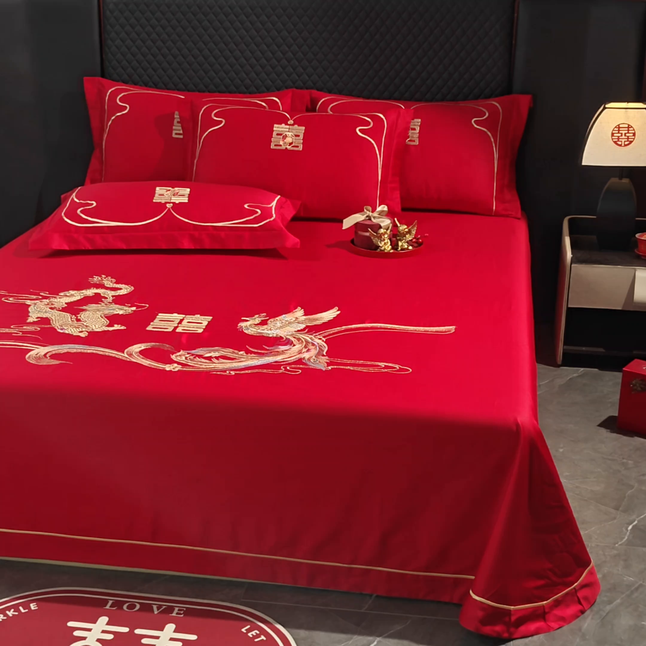 91家纺网 家纺一手货源 找家纺 千禧家纺 2026新款长绒棉绣花婚庆三件套 龙凤纳喜