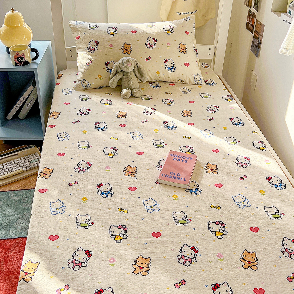 91家纺网 家纺一手货源 找家纺 纽缦家纺 2026新款云感提花双层纱学生床笠 像素小猫