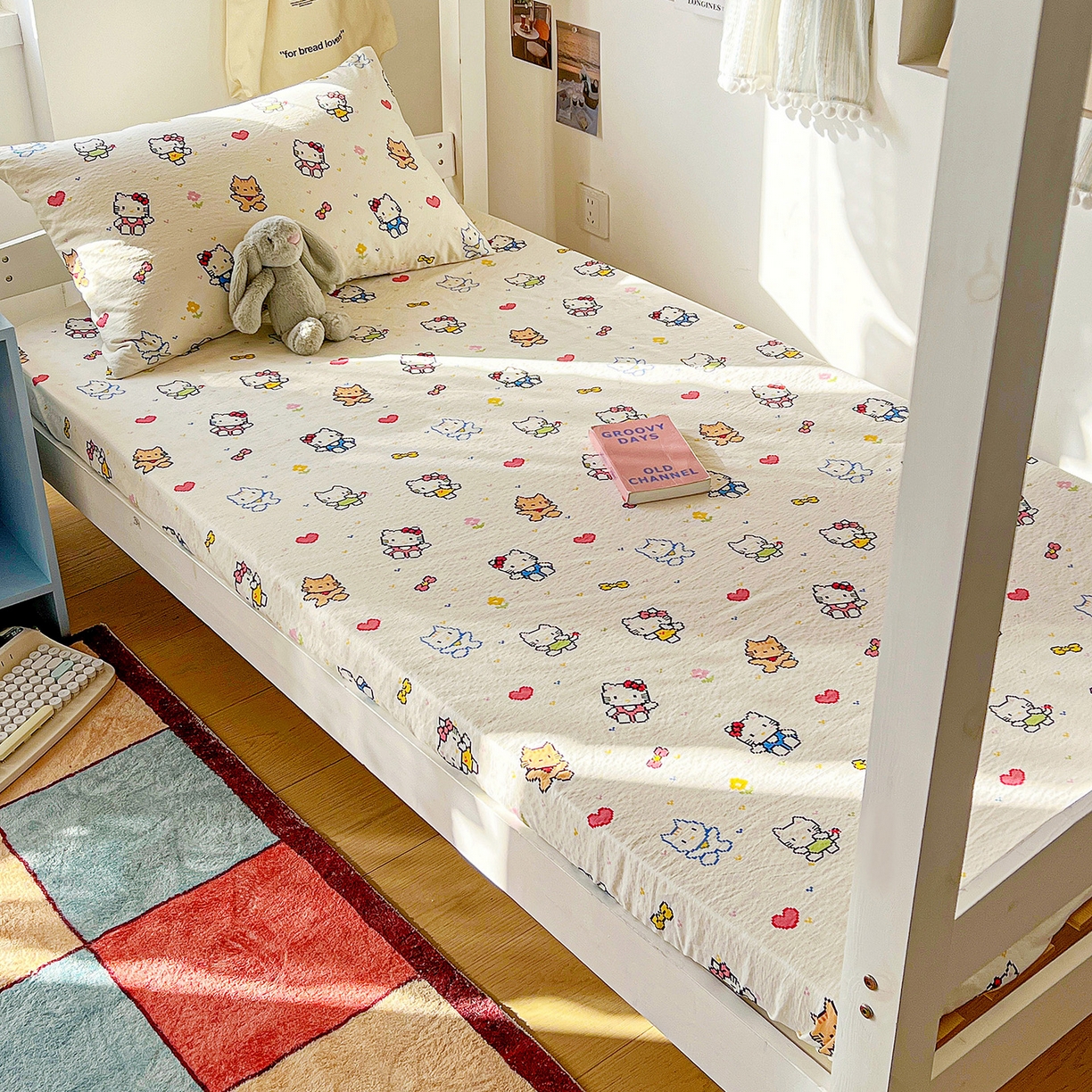 91家纺网 家纺一手货源 找家纺 纽缦家纺 2026新款云感提花双层纱学生床笠 像素小猫