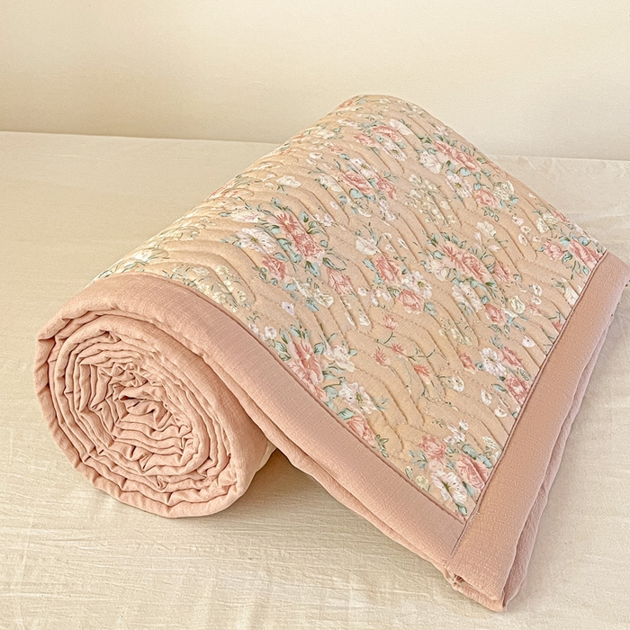 91家纺网 家纺一手货源 找家纺 （总）纽缦家纺 2026新款云感提花双层纱学生床垫