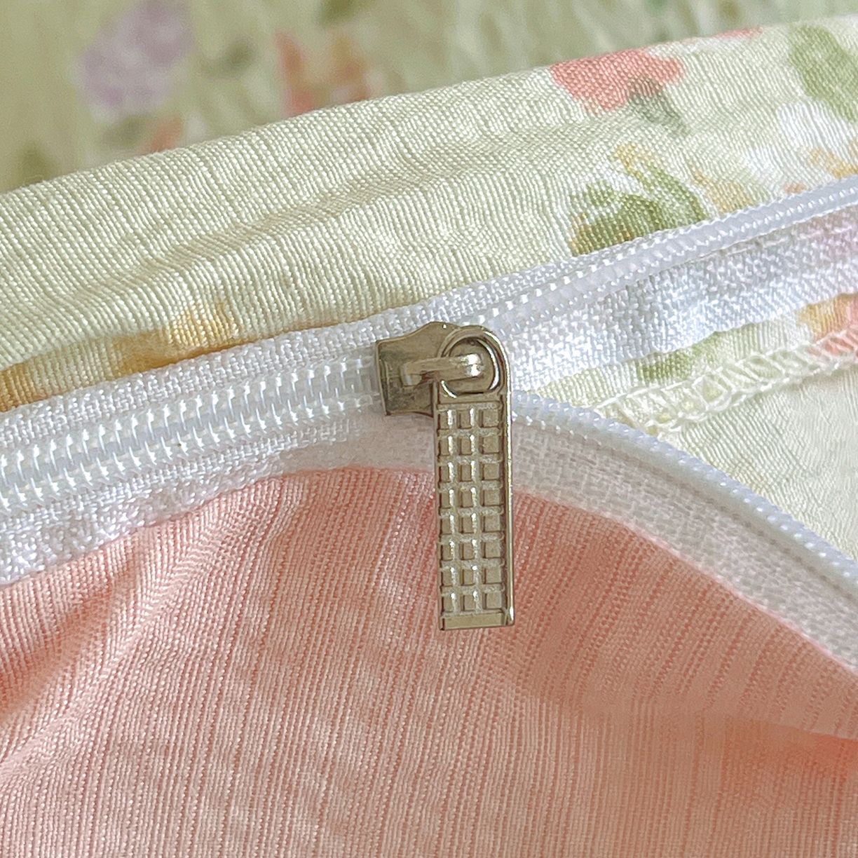 91家纺网 家纺一手货源 找家纺 仟人梦 2026新款云感双层纱印花四件套 半夏