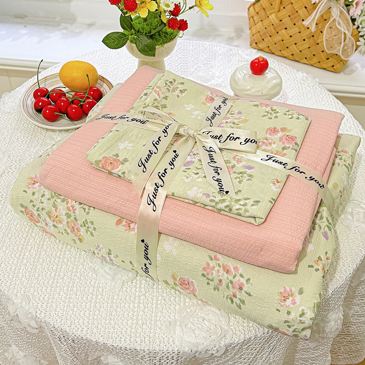 91家纺网 家纺一手货源 找家纺 仟人梦 2026新款云感双层纱印花四件套 半夏