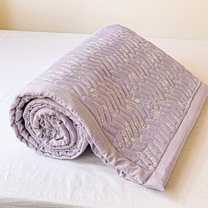 91家纺网 家纺一手货源 找家纺 纽缦家纺 2026新款云感提花双层纱学生床垫 恋如青柠香