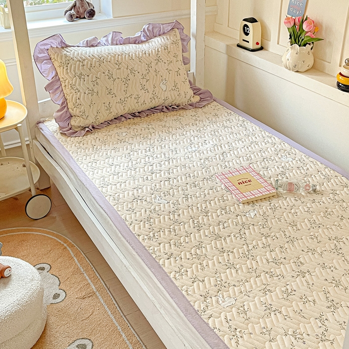 纽缦家纺 2026新款云感提花双层纱学生床垫 森田野园