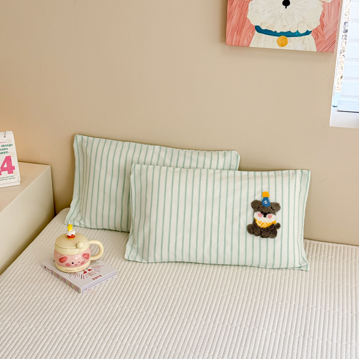 91家纺网 家纺一手货源 找家纺 慕尚 2026新款色织水洗棉毛巾绣枕套 多米 绿条纹