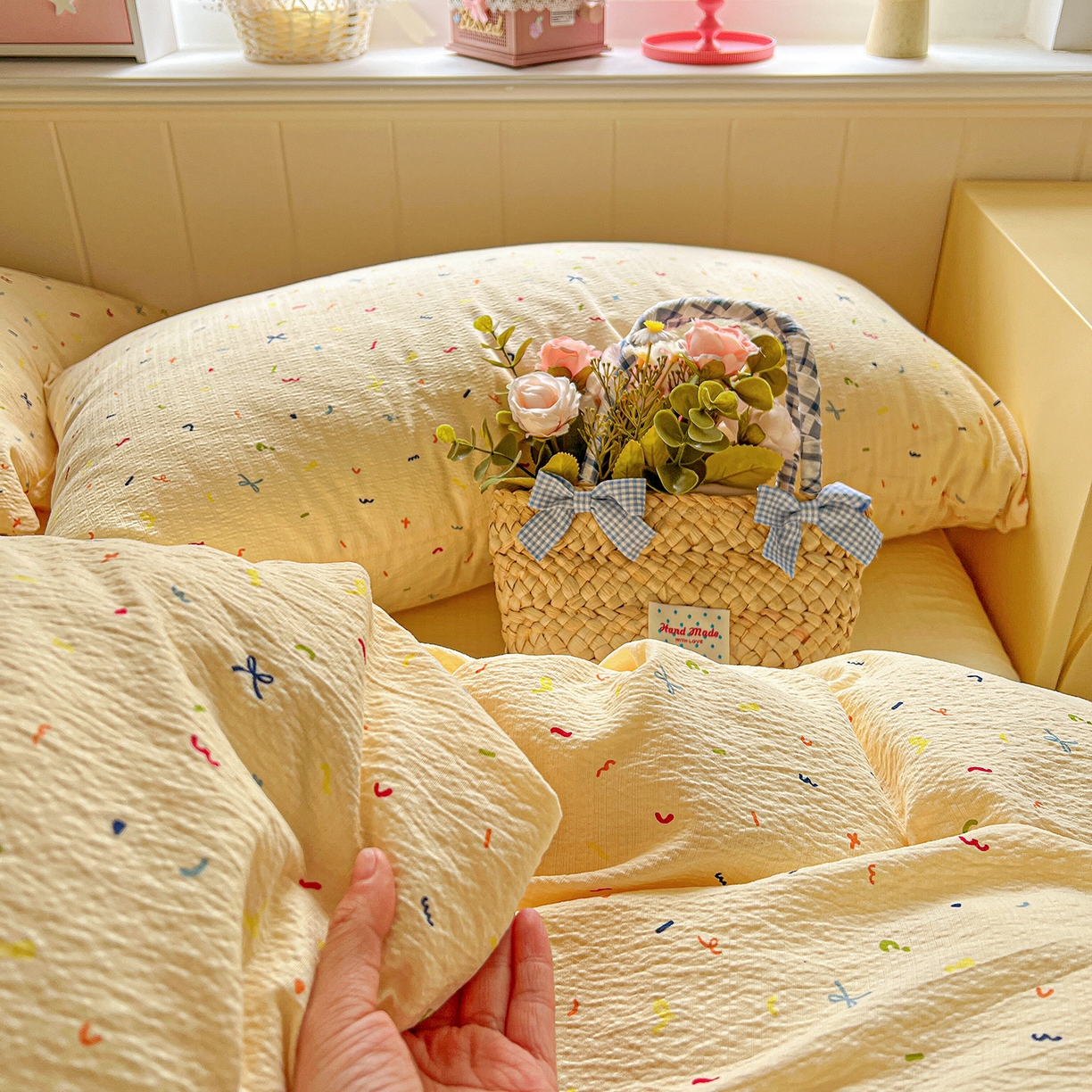 91家纺网 家纺一手货源 找家纺 仟人梦 2026新款云感双层纱印花四件套 冰淇凌