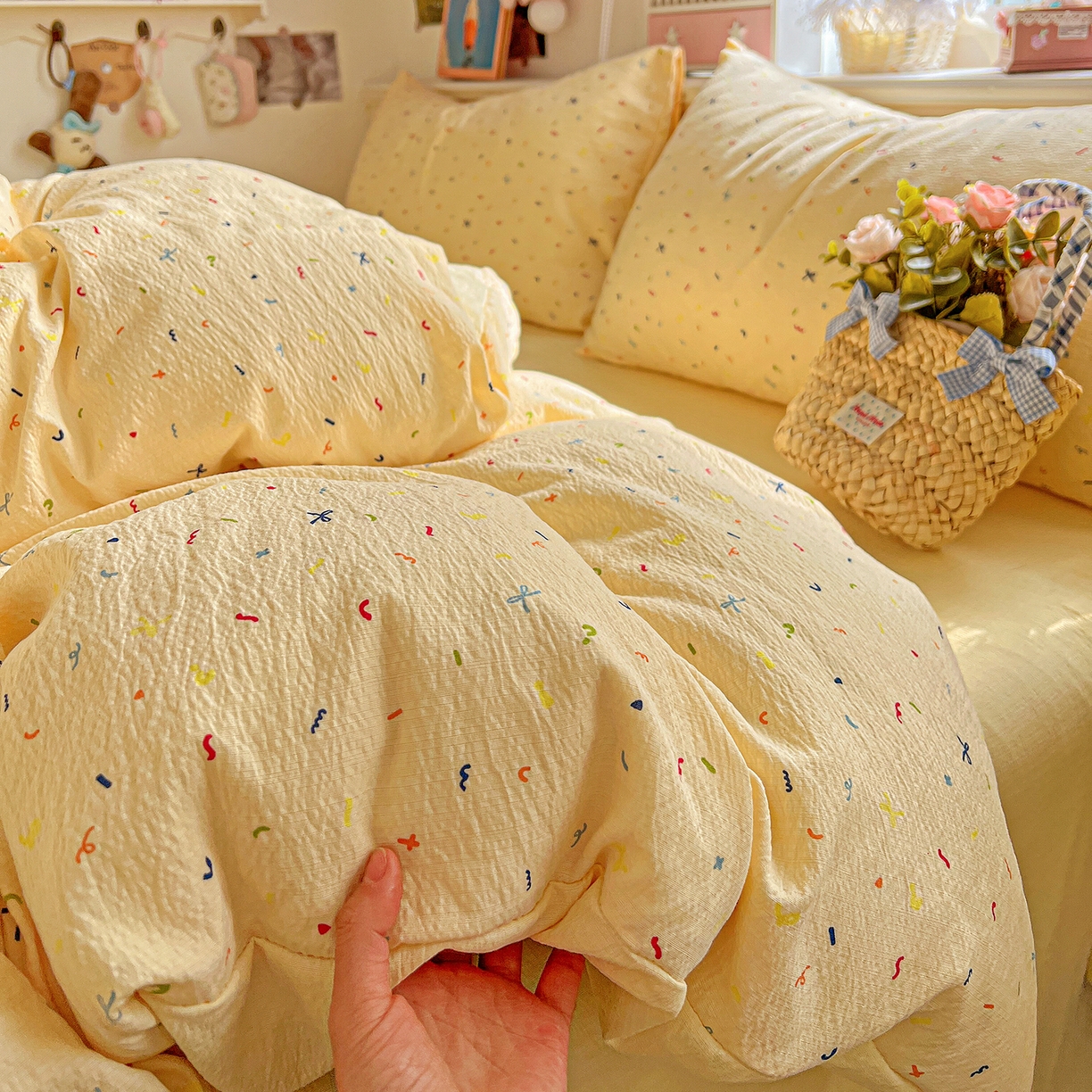 91家纺网 家纺一手货源 找家纺 仟人梦 2026新款云感双层纱印花四件套 冰淇凌