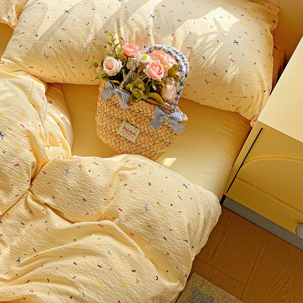 91家纺网 家纺一手货源 找家纺 仟人梦 2026新款云感双层纱印花四件套 冰淇凌