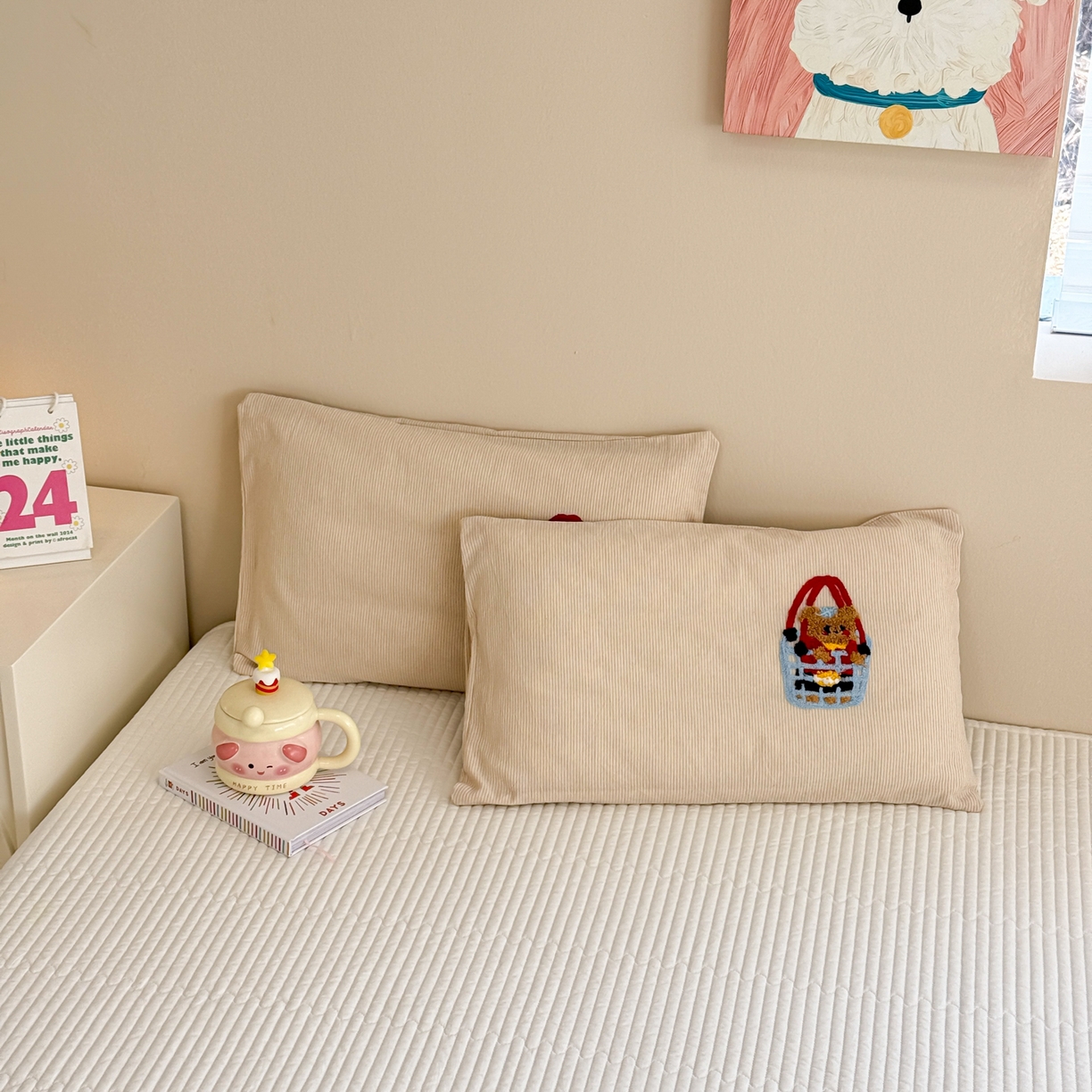 91家纺网 家纺一手货源 找家纺 慕尚 2026新款色织水洗棉毛巾绣枕套 熊呆呆