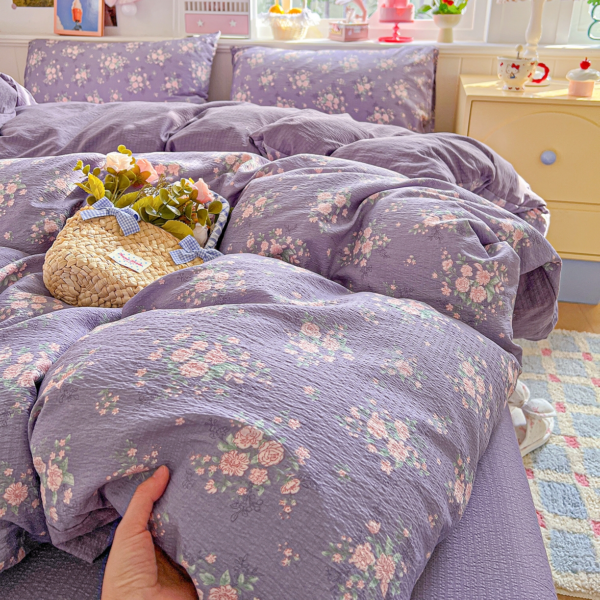 91家纺网 家纺一手货源 找家纺 仟人梦 2026新款云感双层纱印花四件套 豆蔻