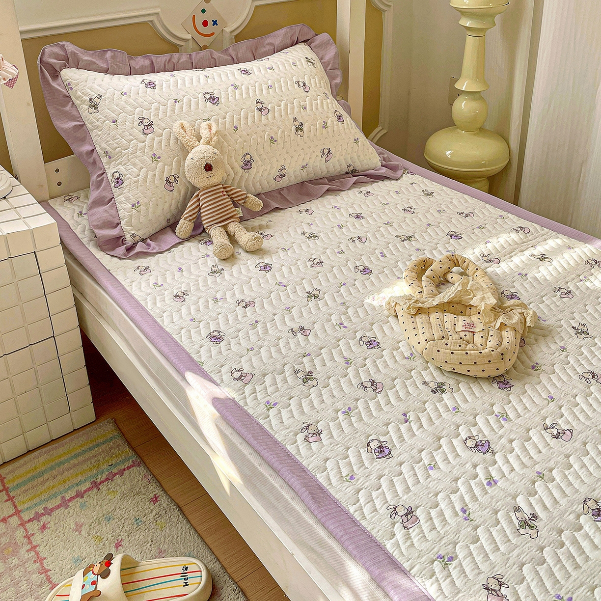 纽缦家纺 2026新款云感提花双层纱学生床垫 裙子小兔