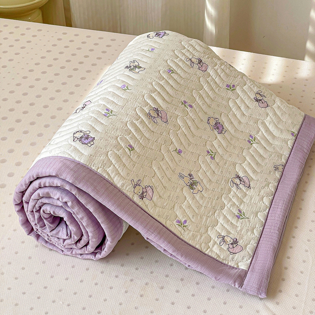 91家纺网 家纺一手货源 找家纺 纽缦家纺 2026新款云感提花双层纱学生床垫 裙子小兔