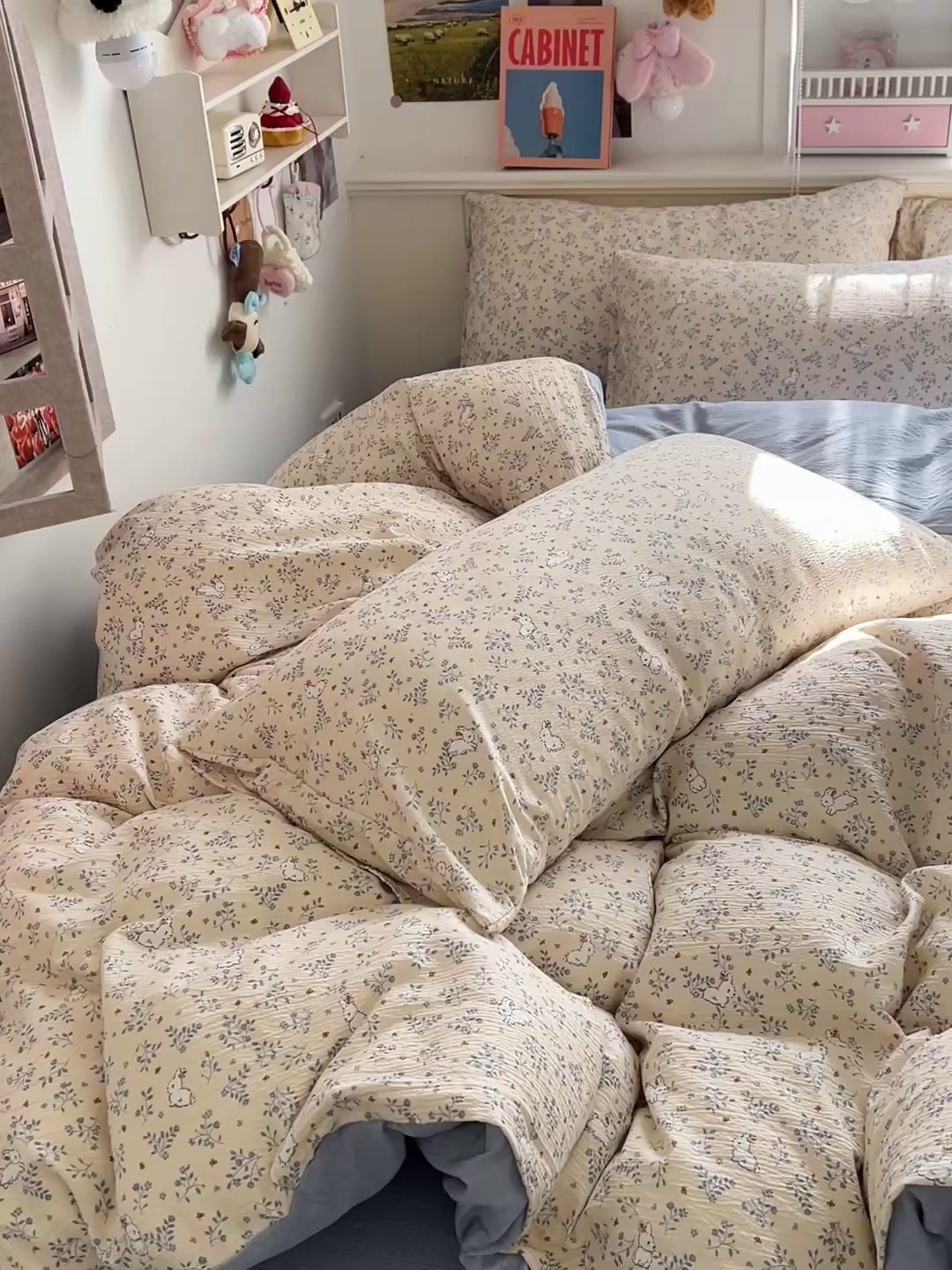 91家纺网 家纺一手货源 找家纺 仟人梦 2026新款云感双层纱印花四件套 花园兔