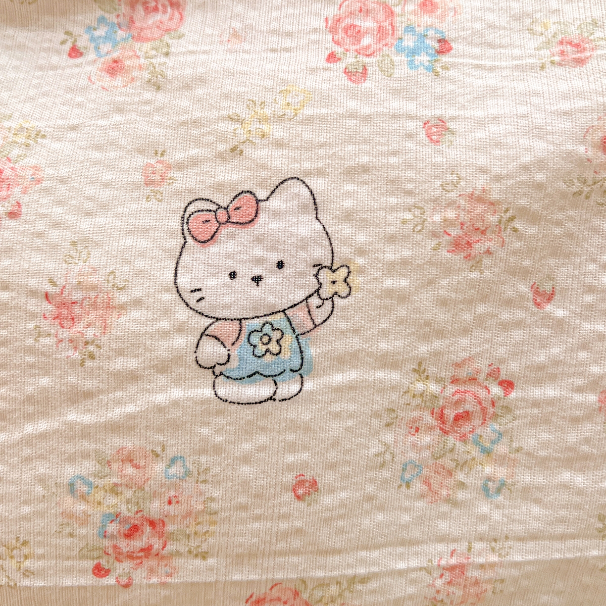 91家纺网 家纺一手货源 找家纺 仟人梦 2026新款云感双层纱印花四件套 凯迪猫