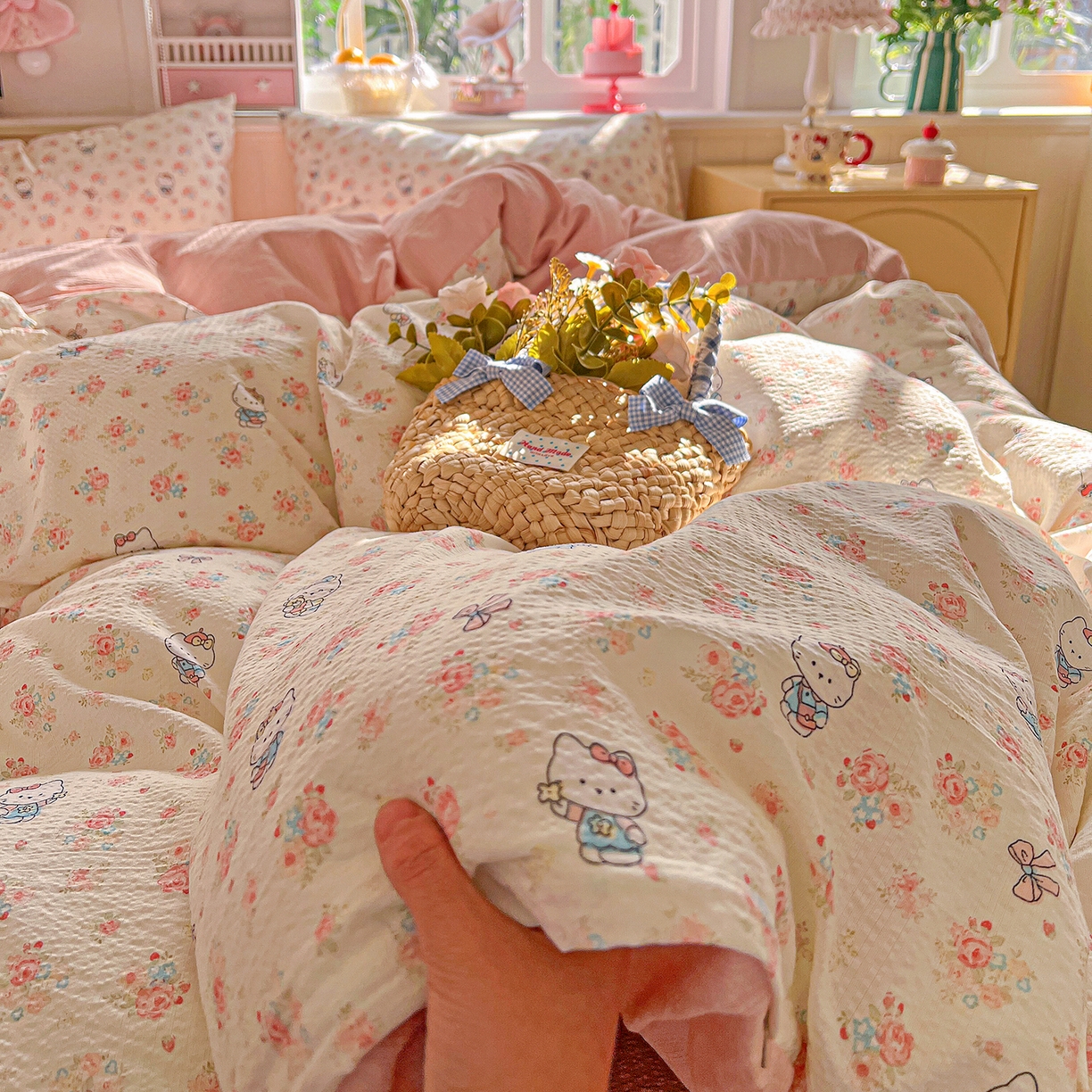 91家纺网 家纺一手货源 找家纺 仟人梦 2026新款云感双层纱印花四件套 凯迪猫