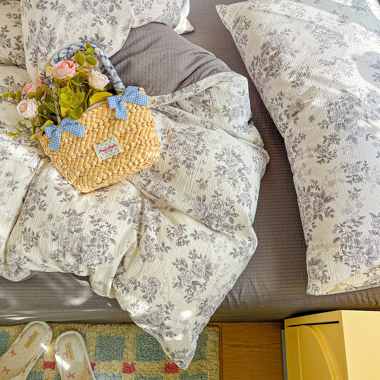 91家纺网 家纺一手货源 找家纺 仟人梦 2026新款云感双层纱印花四件套 蓝黛