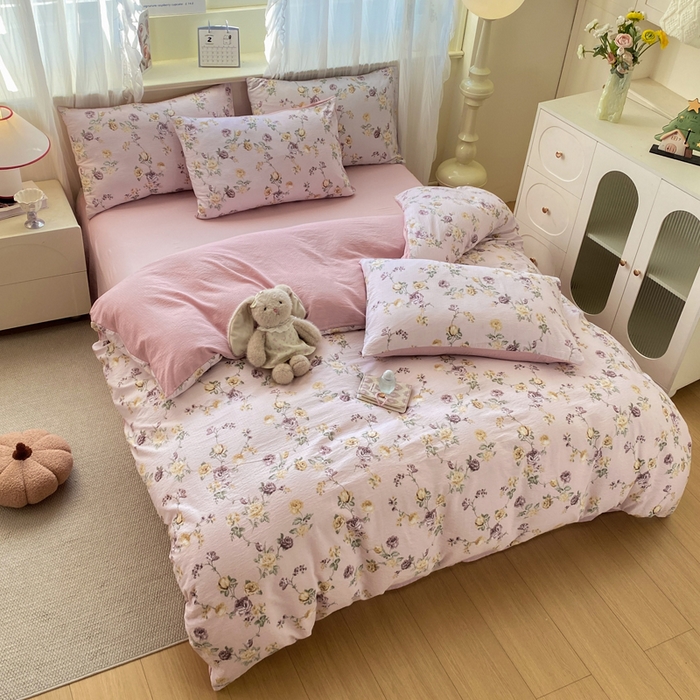 91家纺网 家纺一手货源 找家纺 红日子纺织品  2026春夏新款云感小清新皱皱纱四件套 半岛花园