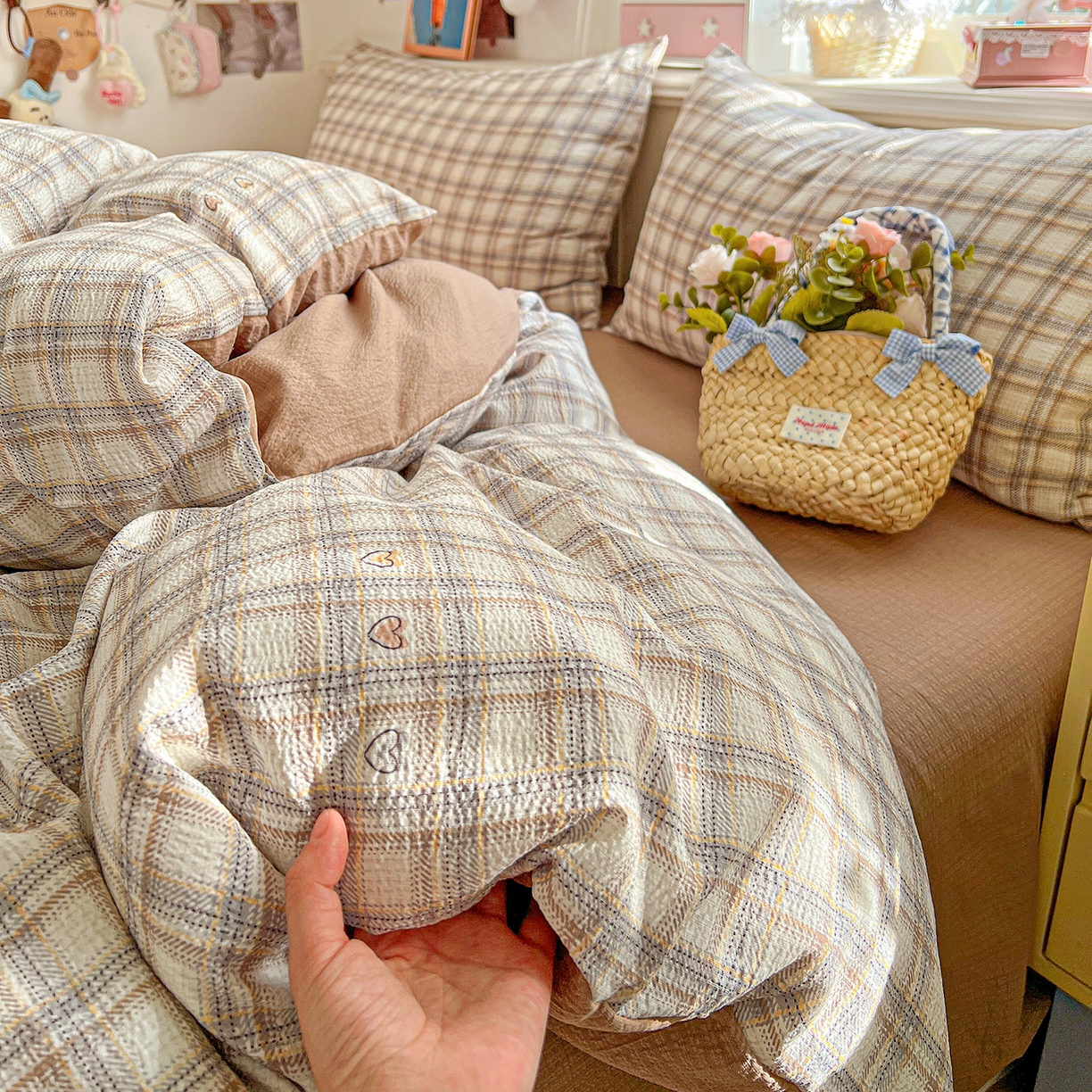 91家纺网 家纺一手货源 找家纺 仟人梦 2026新款云感双层纱印花四件套 时尚格调