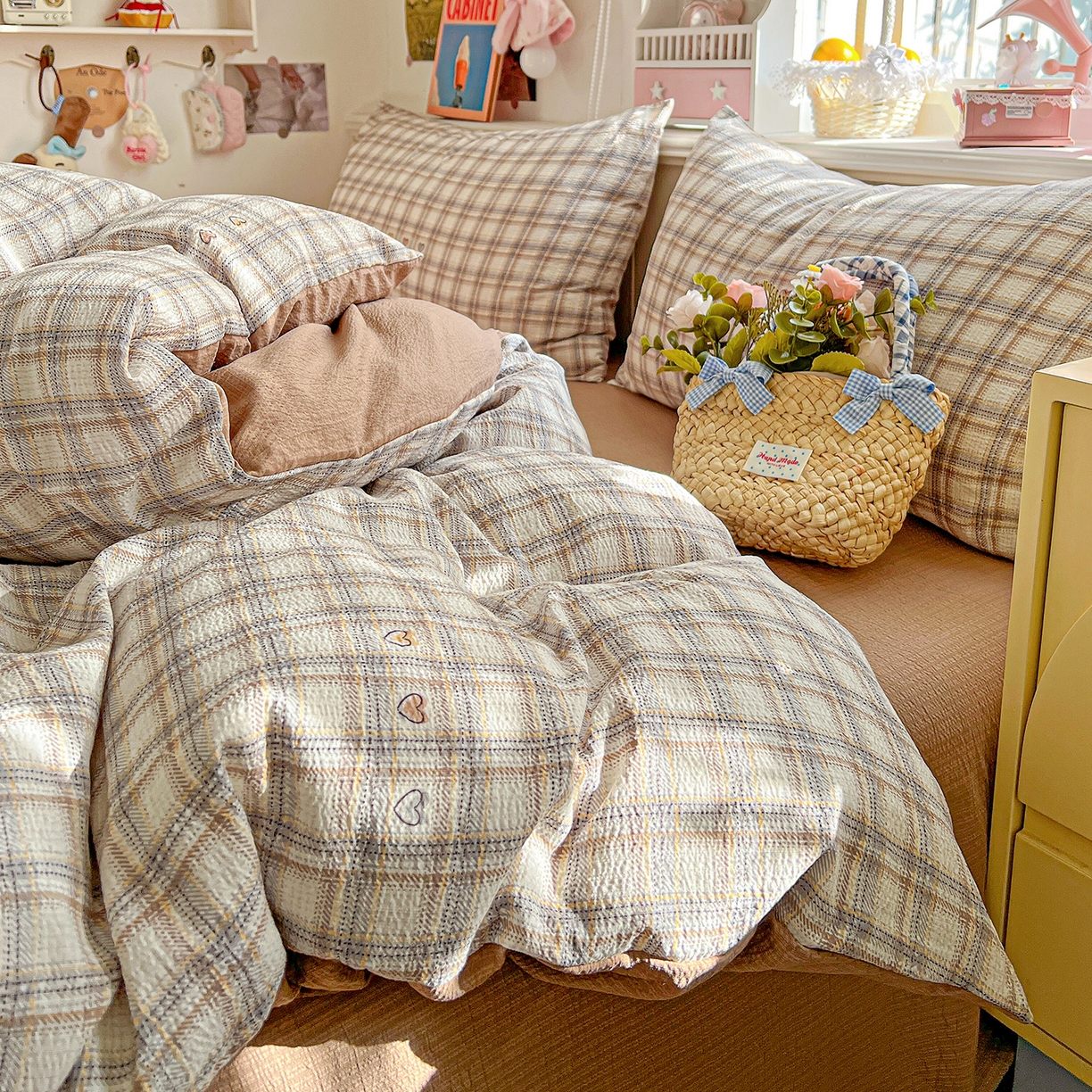 91家纺网 家纺一手货源 找家纺 仟人梦 2026新款云感双层纱印花四件套 时尚格调